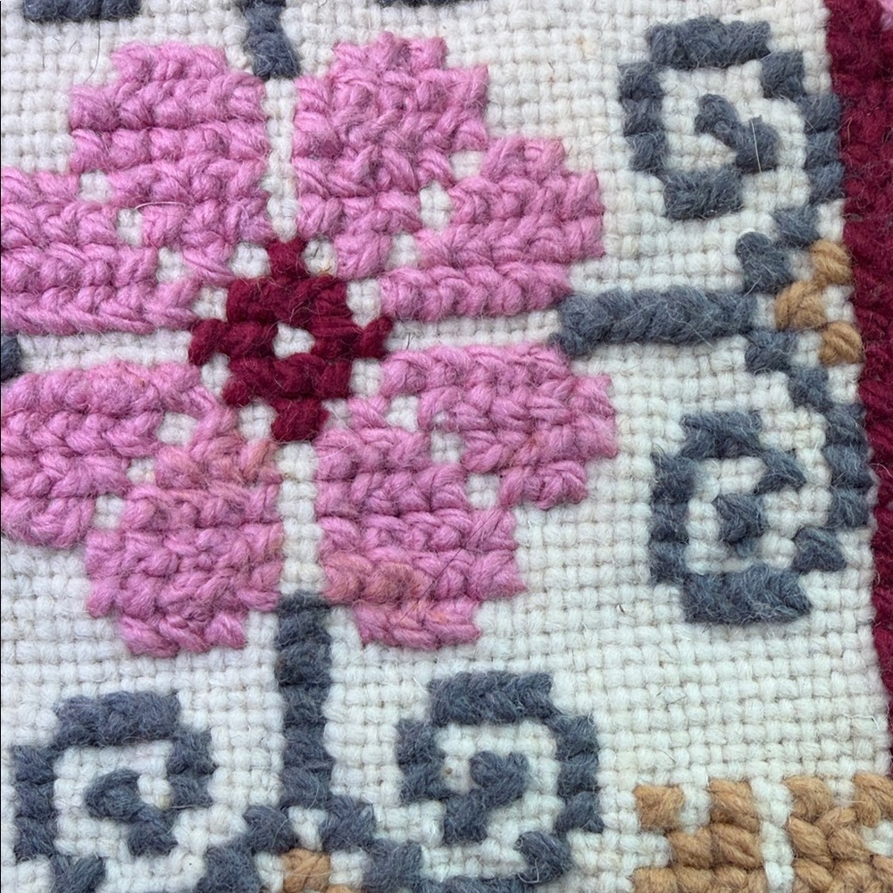 Floral Patterned handmade Table Runner with Fringe - Picture 3 of 7
